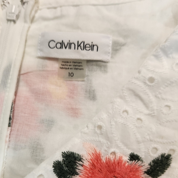 Calvin Klein floral embroidered eyelet Midi dress White Size 10 Bonus Necklace - Picture 6 of 13